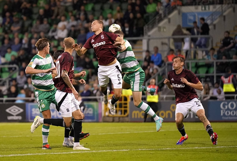 Tip kèo bóng đá trận Sparta Praha vs Shamrock Rovers uk88