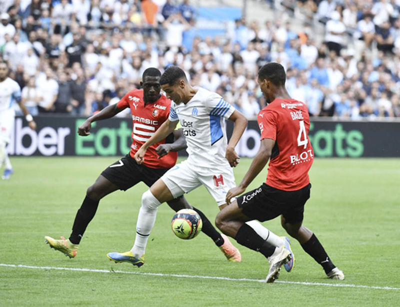 Tip kèo bóng đá trận Rennes vs Marseille uk88